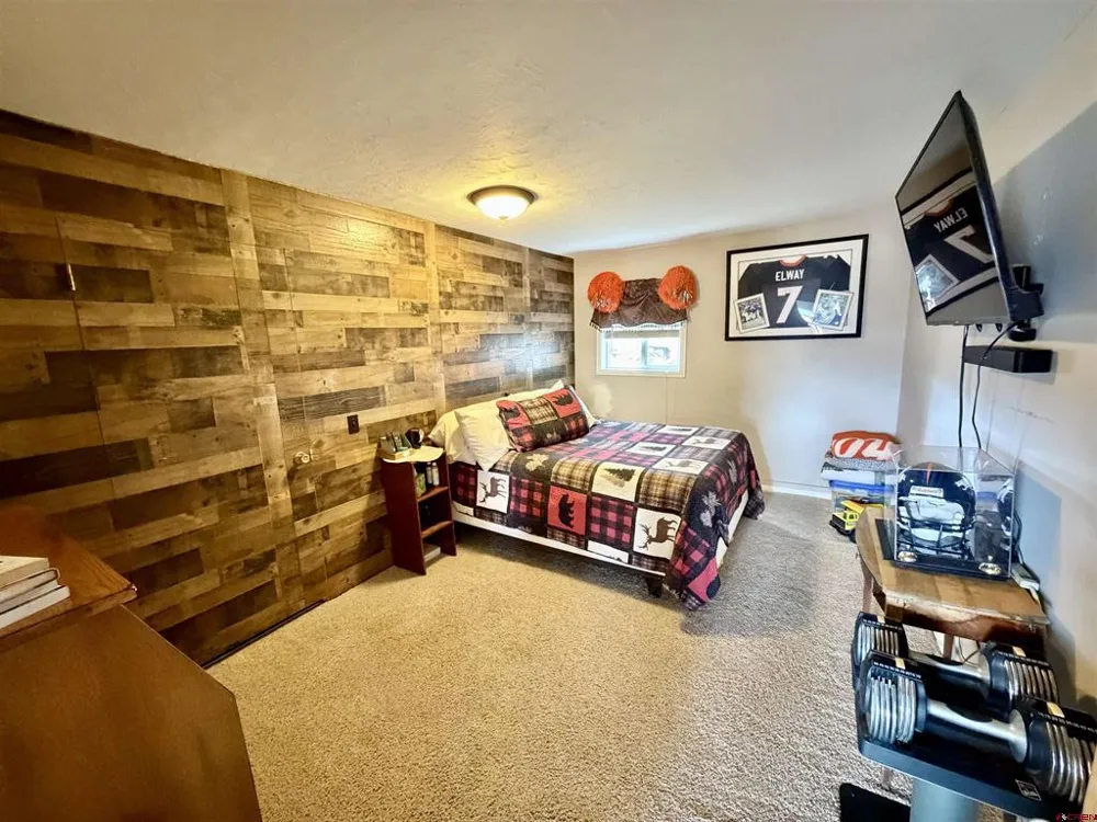 3998 5500 ROAD Olathe, CO 81425