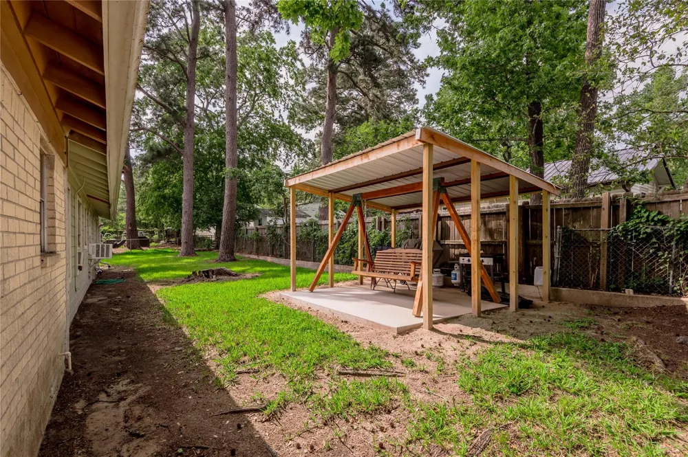 1412 22nd Street #B Huntsville, TX 77340