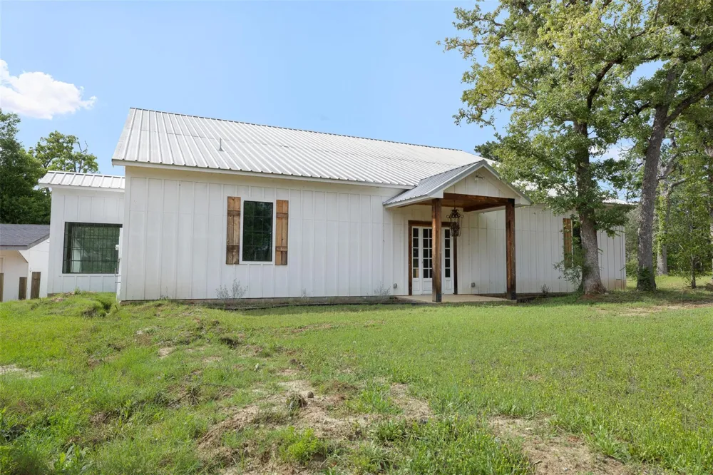 306 Tanglewood Lane Somerville, TX 77879