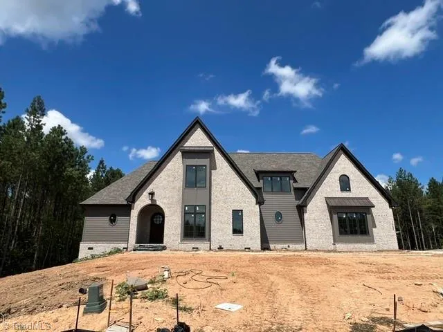 7685 Manderley Drive Oak Ridge, NC 27310
