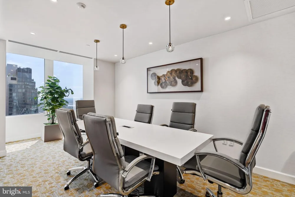 50 S 16TH STREET #5501 Philadelphia, PA 19102