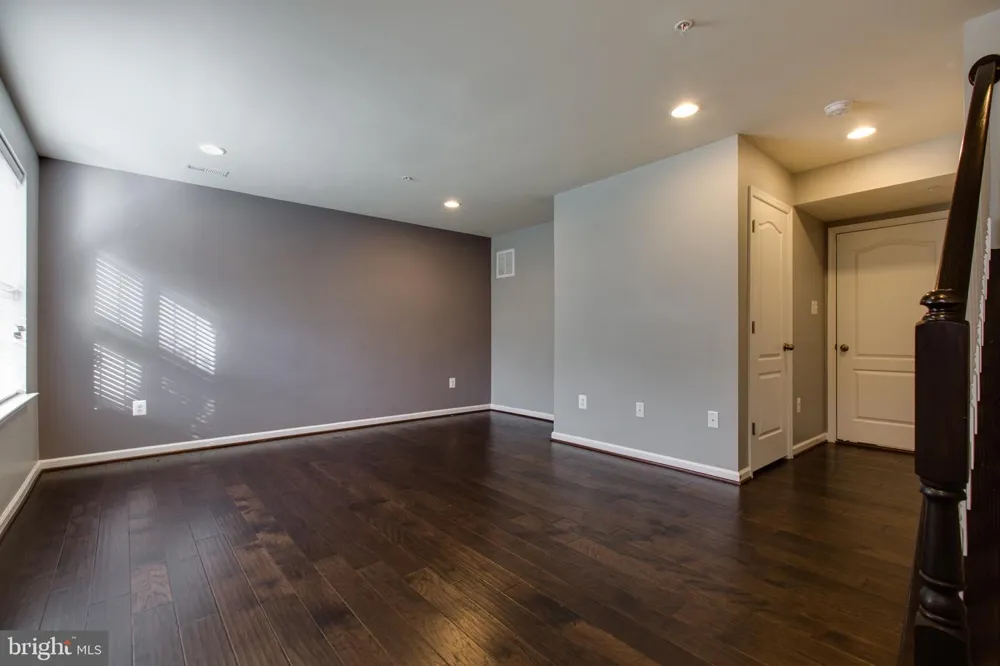 1314 HAWTHORN DRIVE Hanover, MD 21076