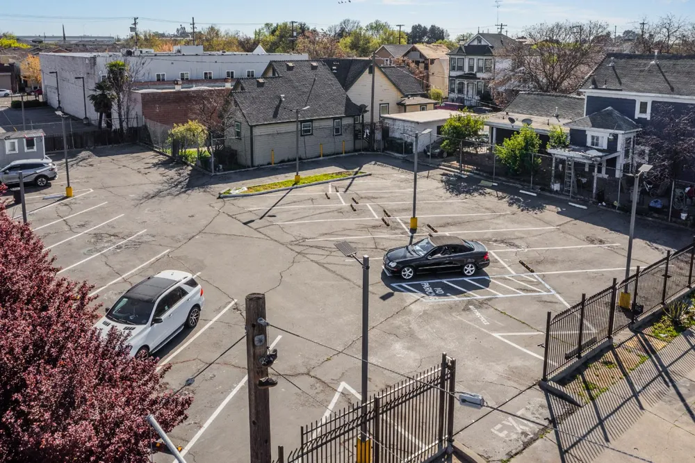 328 S Sutter Street Stockton, CA 95203