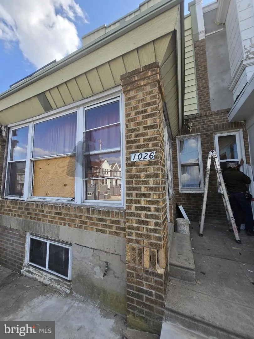 1026 W OLNEY AVENUE Philadelphia, PA 19141