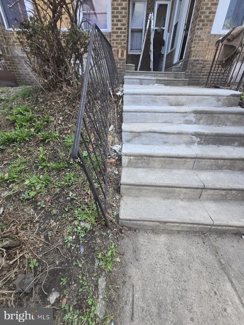 1026 W OLNEY AVENUE Philadelphia, PA 19141
