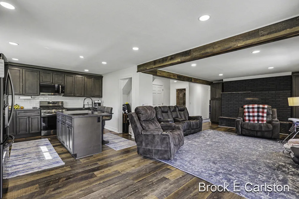 3233 Becker Road Muskegon, MI 49445