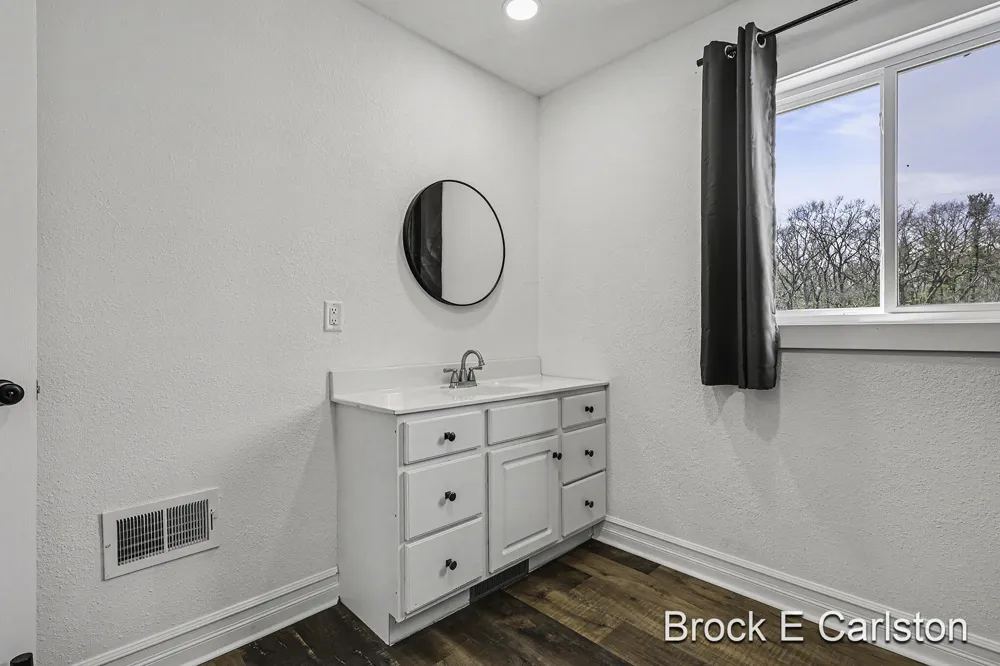 3233 Becker Road Muskegon, MI 49445