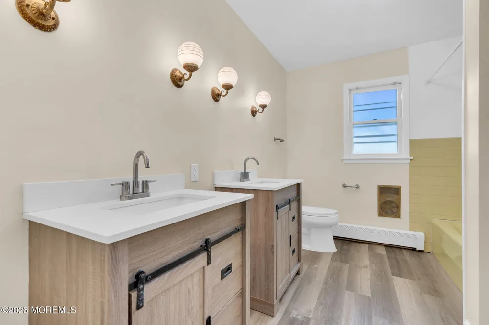 123 Reynolds Drive Eatontown, NJ 07724
