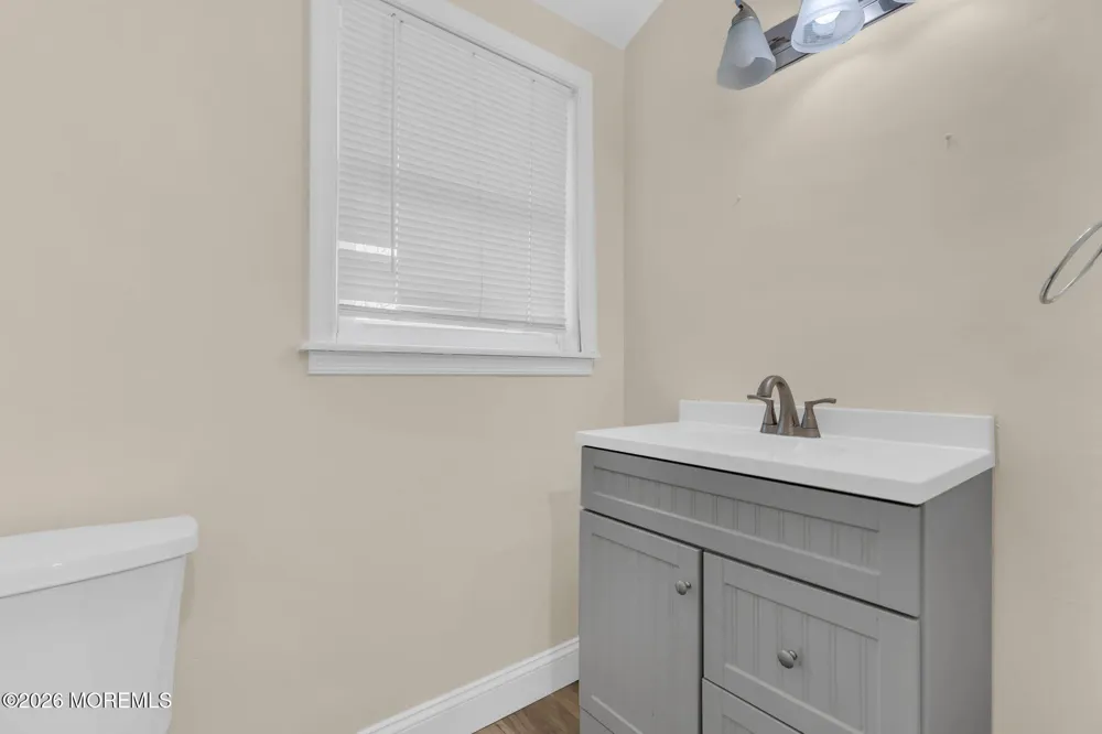 123 Reynolds Drive Eatontown, NJ 07724