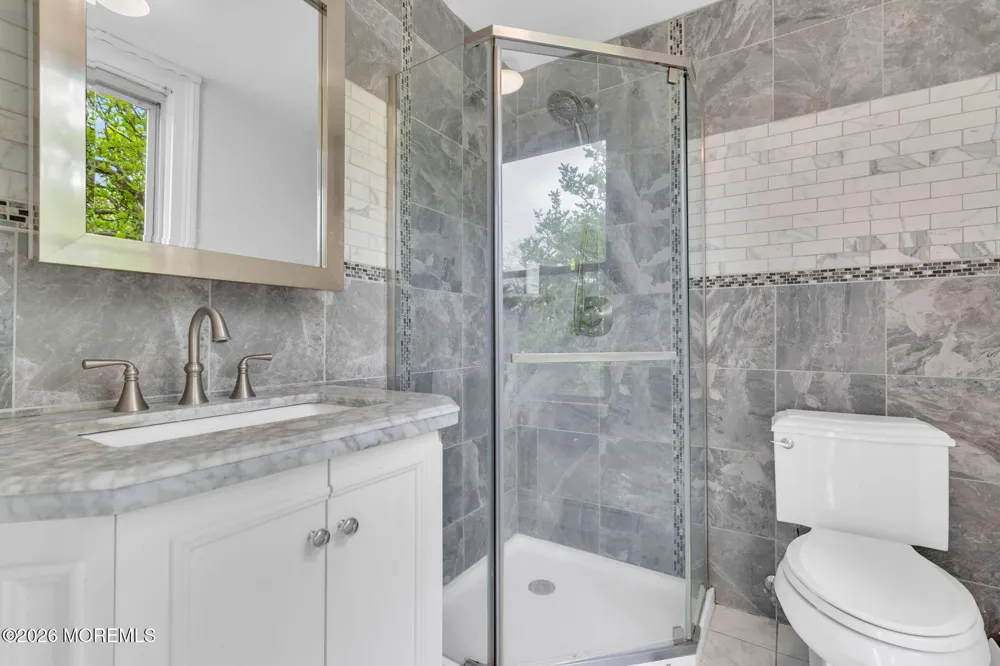 123 Reynolds Drive Eatontown, NJ 07724