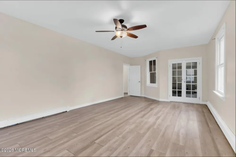 123 Reynolds Drive Eatontown, NJ 07724