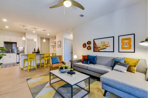 7880 Highway 290 W #2201