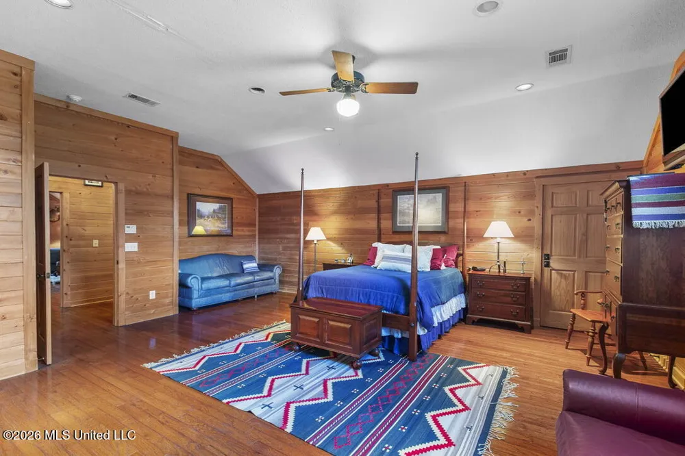 1454 Livingston Vernon Road Flora, MS 39071