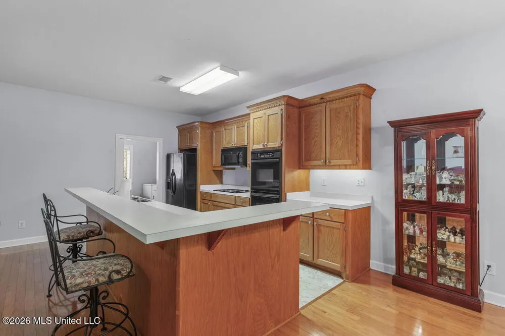 1454 Livingston Vernon Road Flora, MS 39071