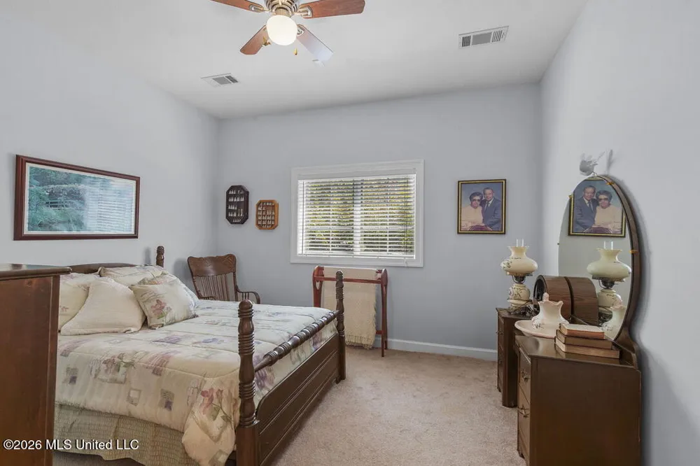 1454 Livingston Vernon Road Flora, MS 39071