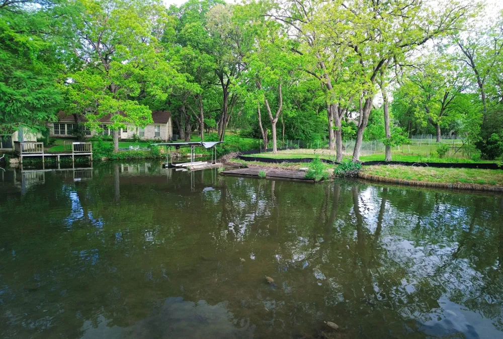 4703 Laguna Ln Austin, TX 78746