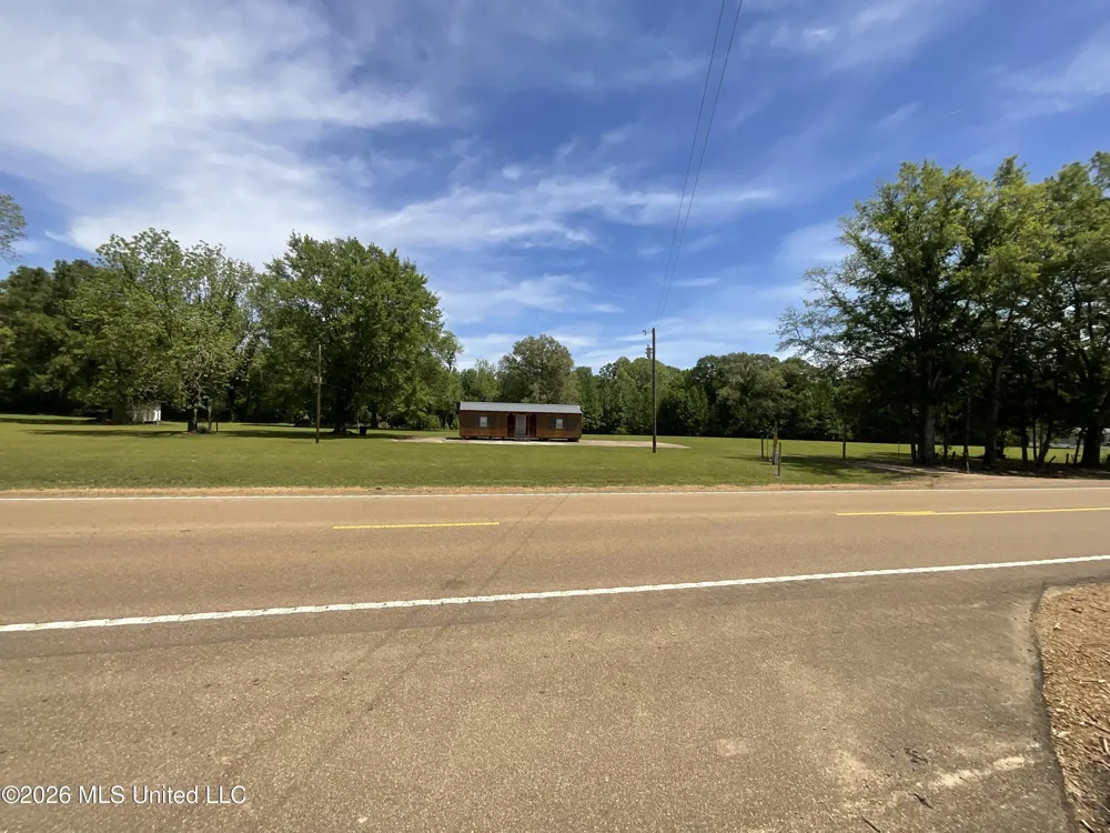12007 Highway 16 E Benton, MS 39039