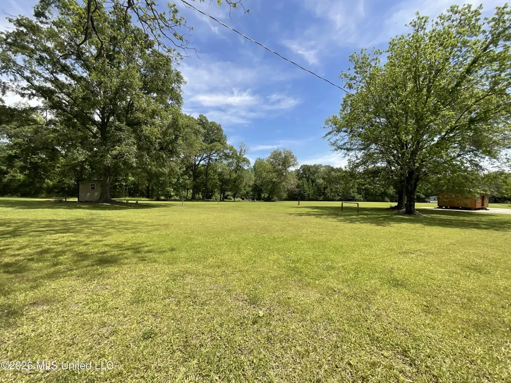 12007 Highway 16 E Benton, MS 39039