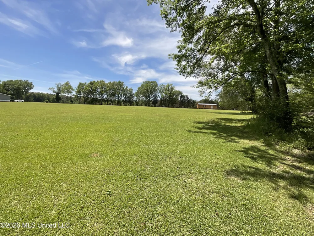 12007 Highway 16 E Benton, MS 39039