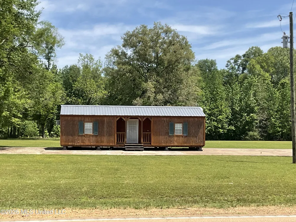 12007 Highway 16 E Benton, MS 39039