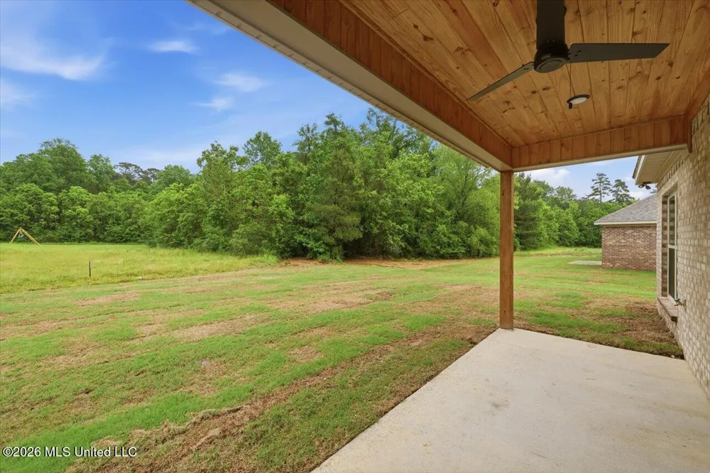 300 Courtney Lane Magee, MS 39111