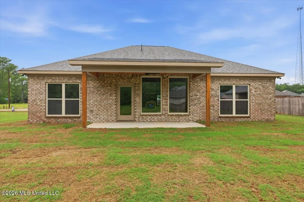 300 Courtney Lane Magee, MS 39111