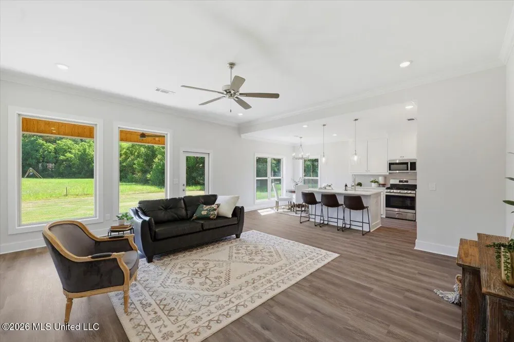 300 Courtney Lane Magee, MS 39111