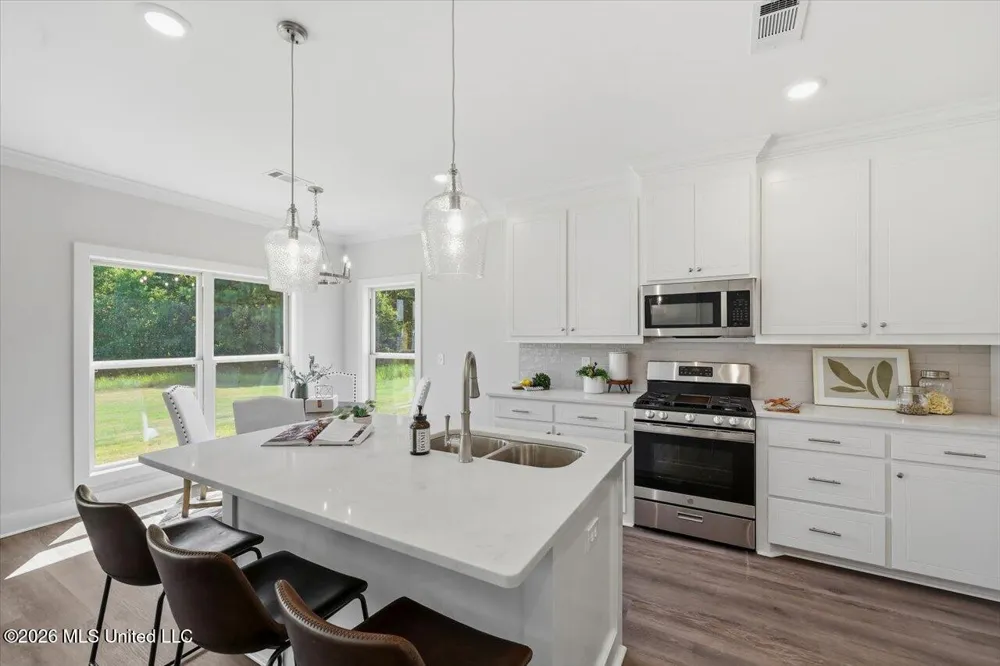 300 Courtney Lane Magee, MS 39111