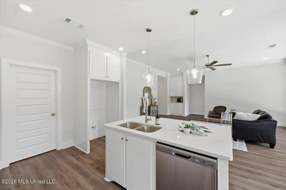 300 Courtney Lane Magee, MS 39111