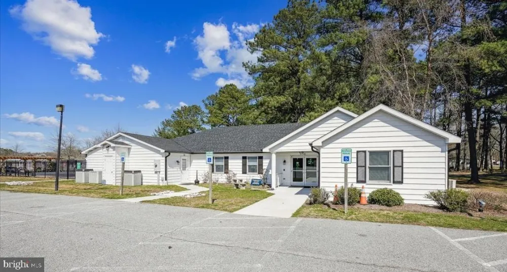 68 PARK LANE Easton, MD 21601