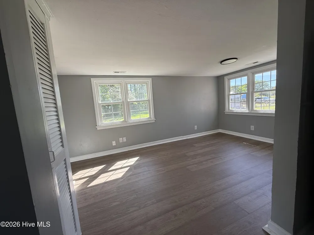 213 Country Club Road Camden, NC 27921