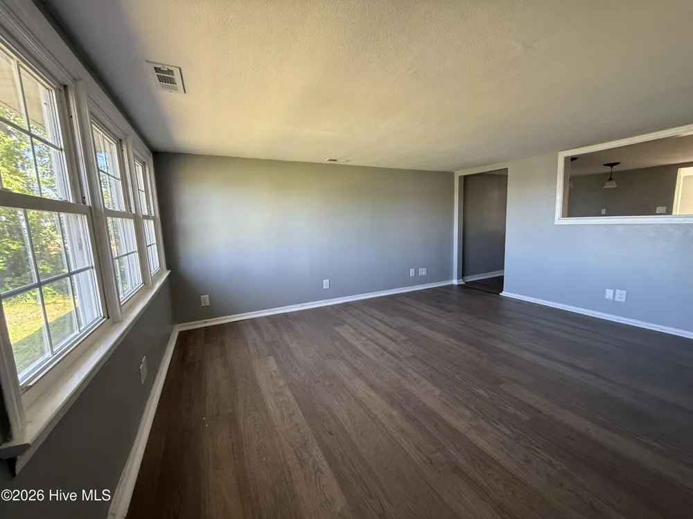 213 Country Club Road Camden, NC 27921