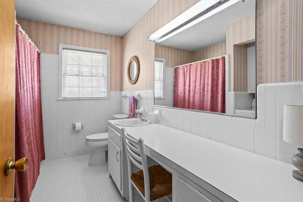 6500 Osceola Ossipee Road Elon, NC 27244
