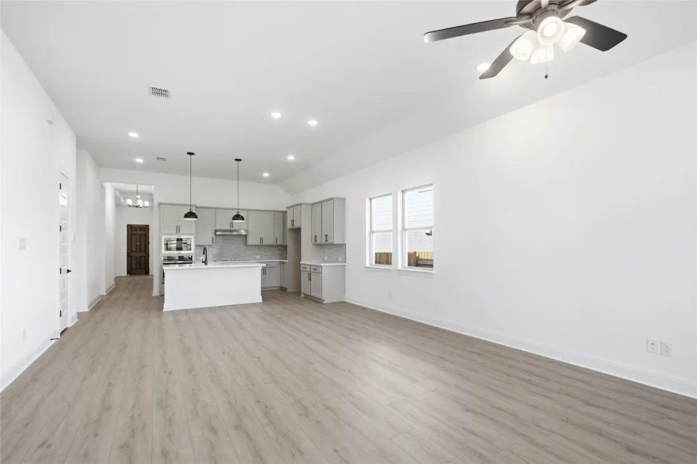 619 Breeze Hollow Lane Georgetown, TX 78628