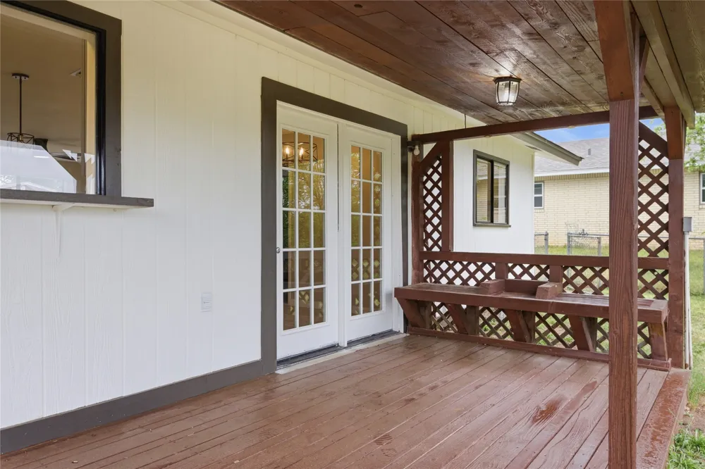 1841 Twin Oaks Kingsland, TX 78639