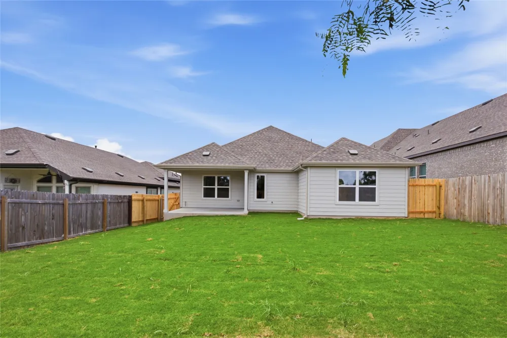 20432 Gillbrand Road Manor, TX 78653