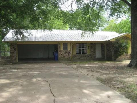 108 Briar Lane