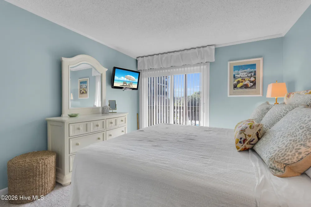 2509 W Fort Macon Road #102-B Atlantic Beach, NC 28512