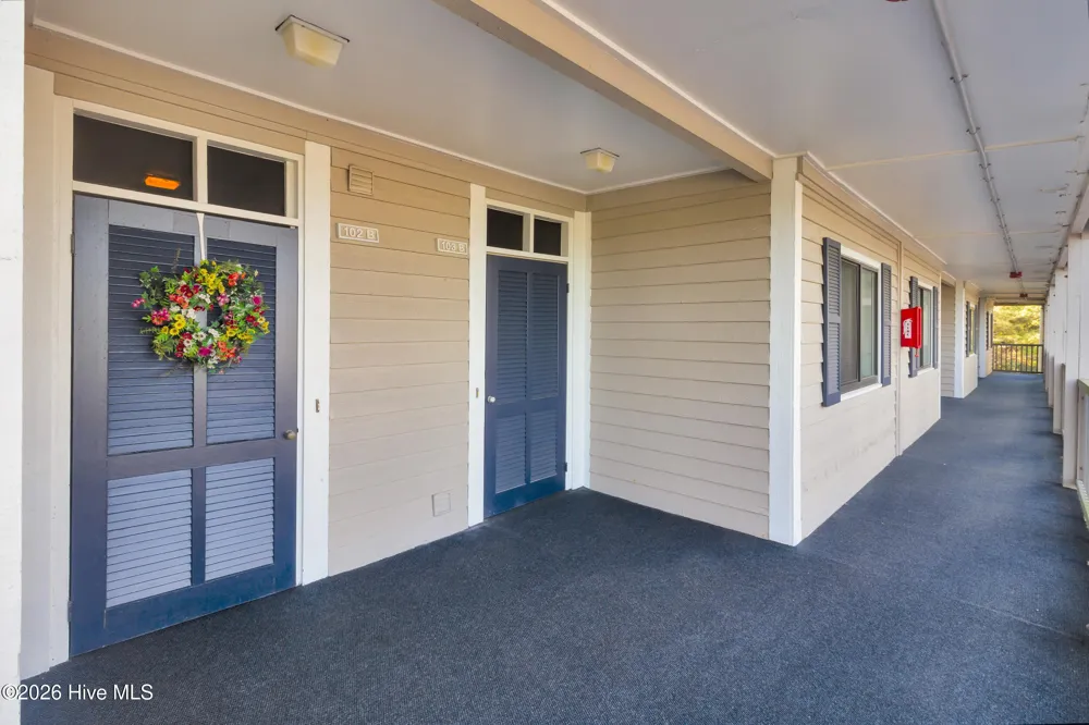 2509 W Fort Macon Road #102-B Atlantic Beach, NC 28512
