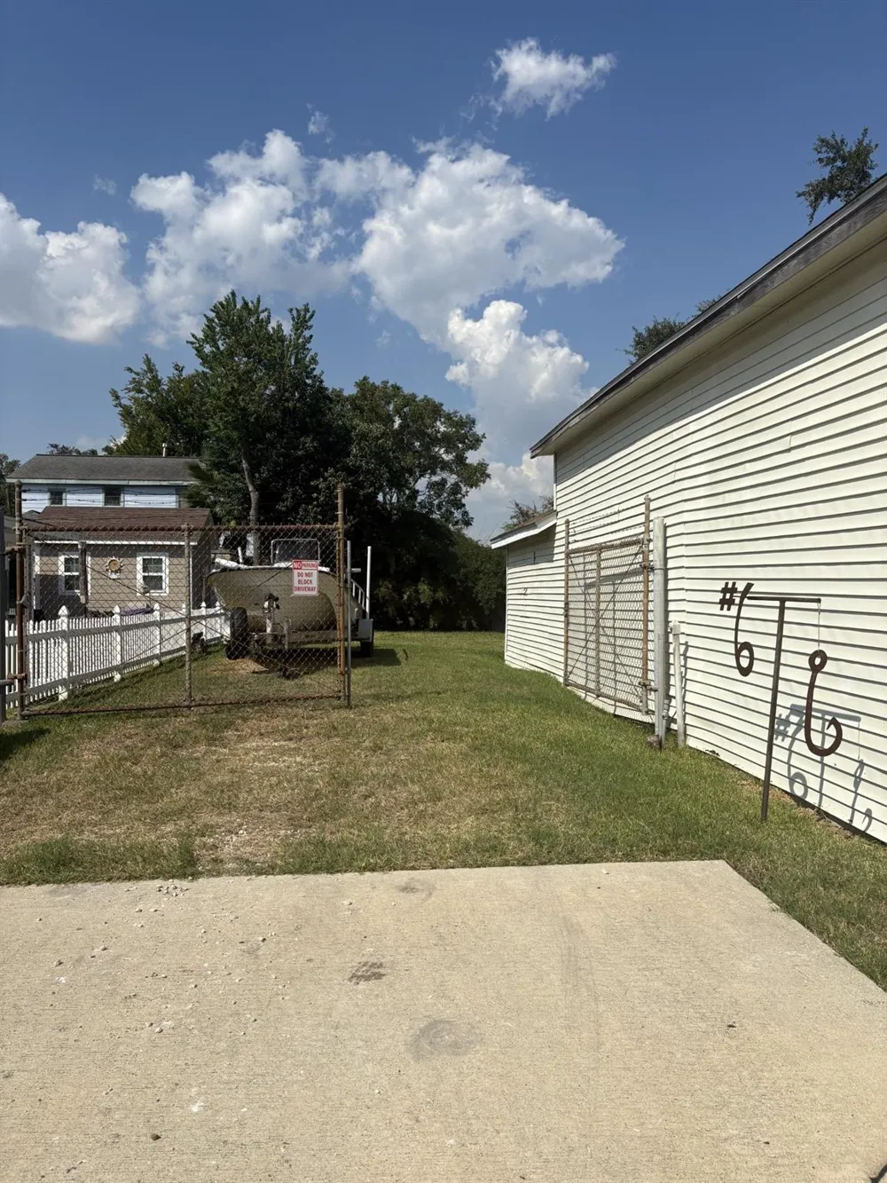 6 Pine Bluff Street La Porte, TX 77571