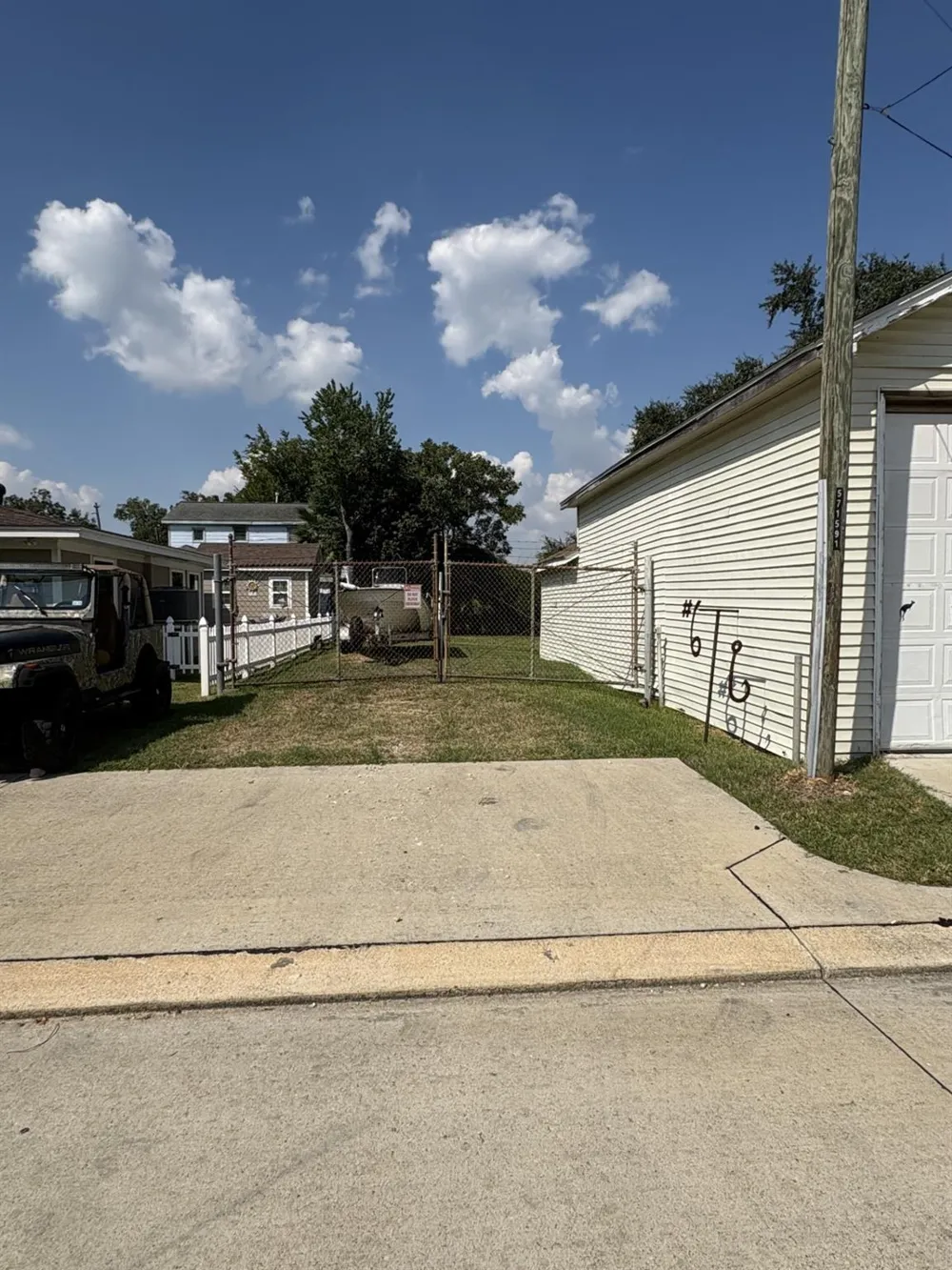 6 Pine Bluff Street La Porte, TX 77571