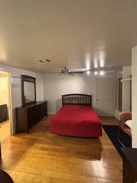 928 Main St Street #926C