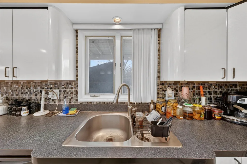 19444 Jack Pine Drive Macomb, MI 48042