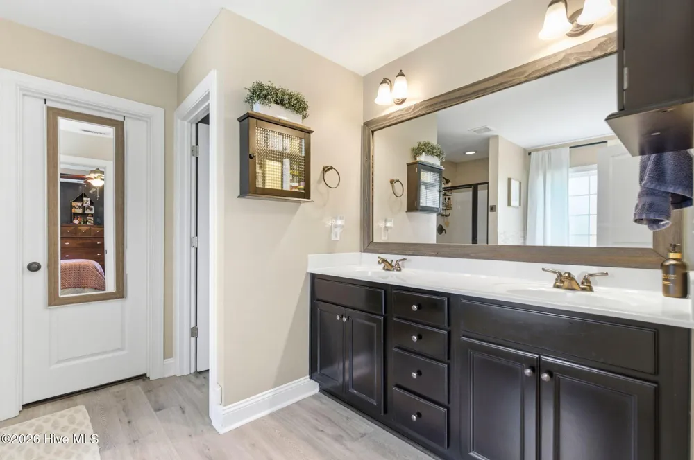 121 Cottle Court Richlands, NC 28574