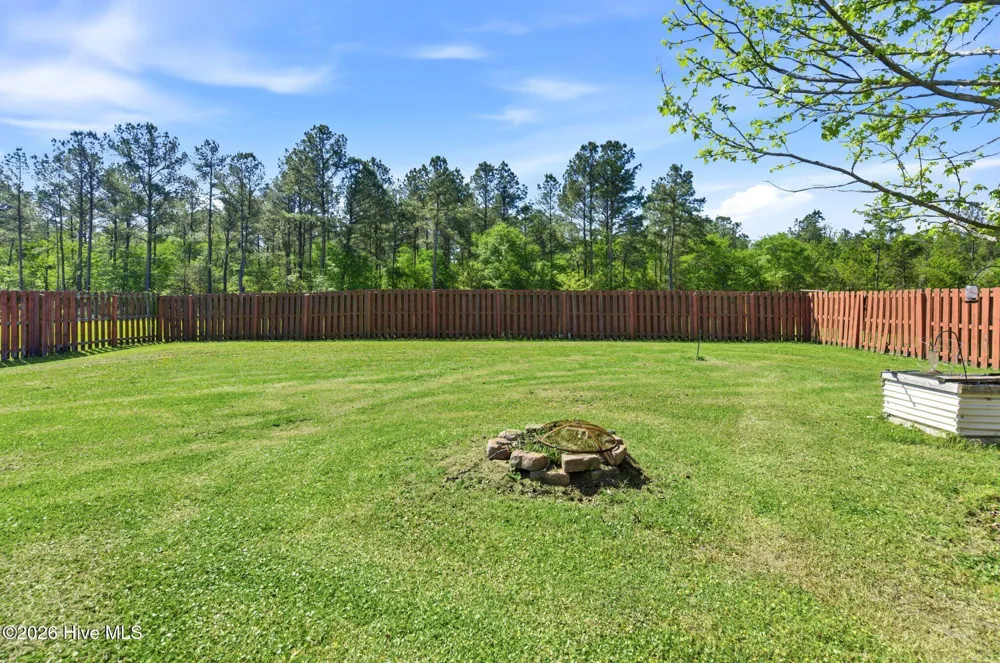 121 Cottle Court Richlands, NC 28574