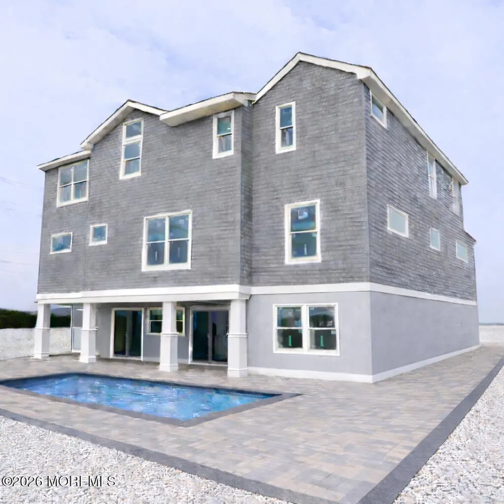 2 E 47th Street Long Beach, NJ 08008