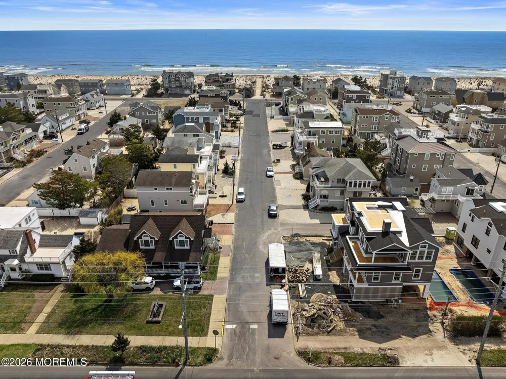 2 E 47th Street Long Beach, NJ 08008