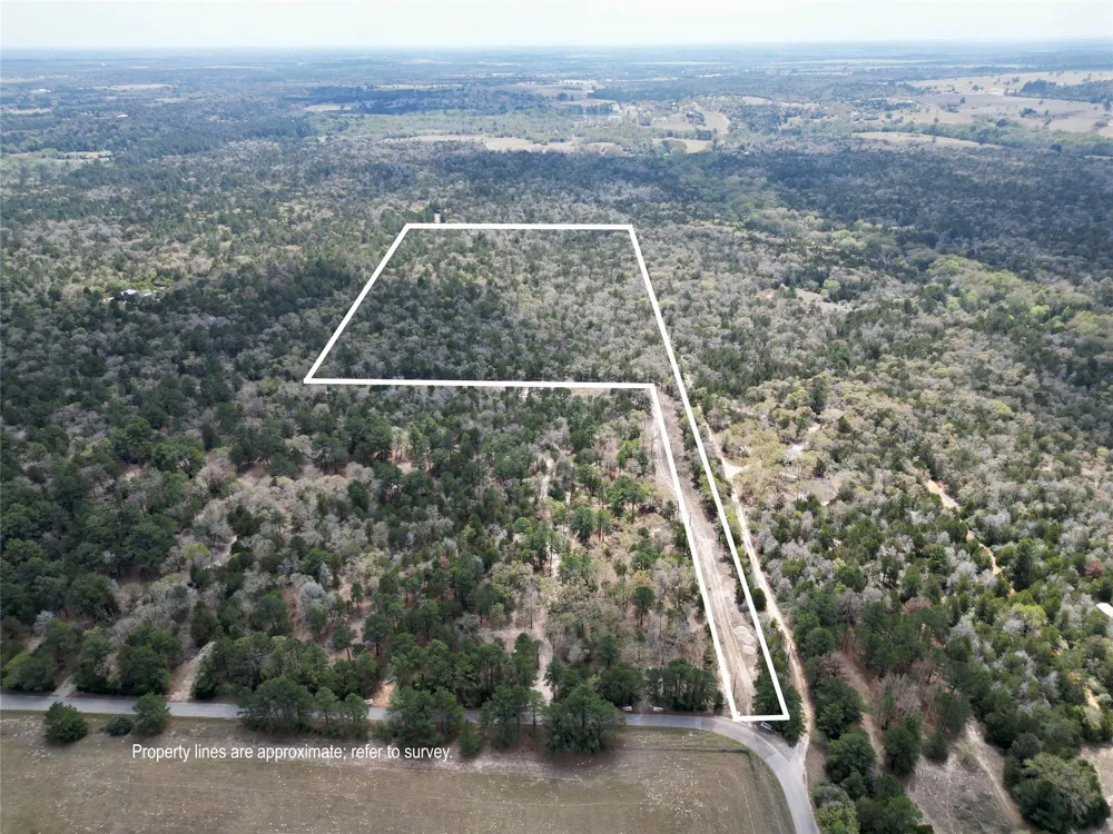 797 Marlin Street McDade, TX 78650