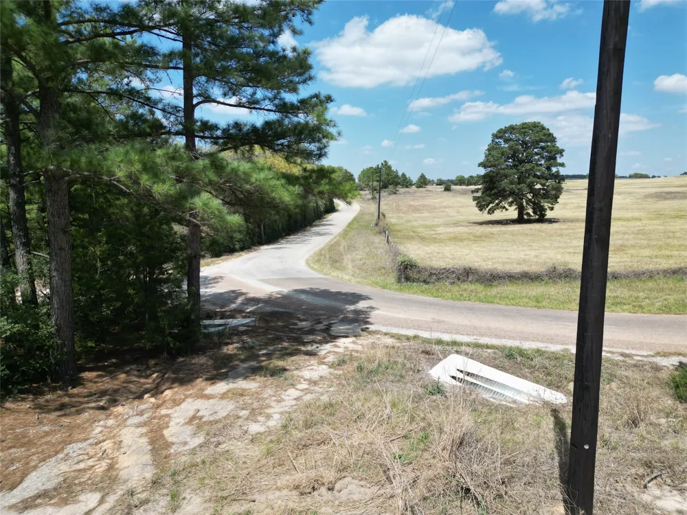 797 Marlin Street McDade, TX 78650