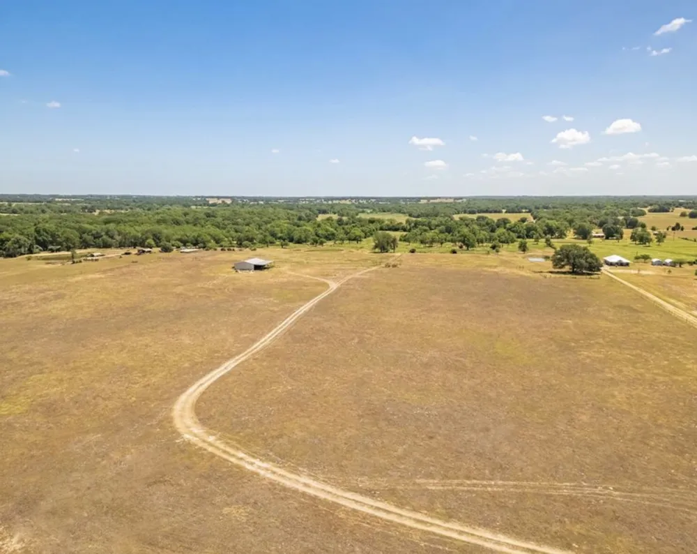 CR 326 Lexington, TX 78947